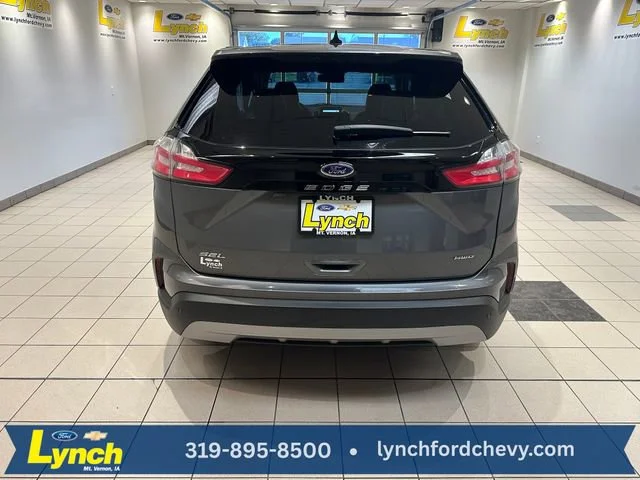 Used 2024 Gray Ford SEL image 24