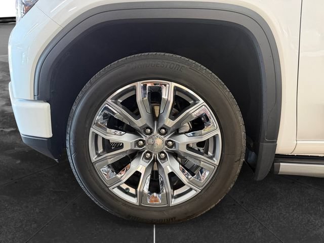 Used 2023 WHITE FROST TRICOAT GMC Denali image 9