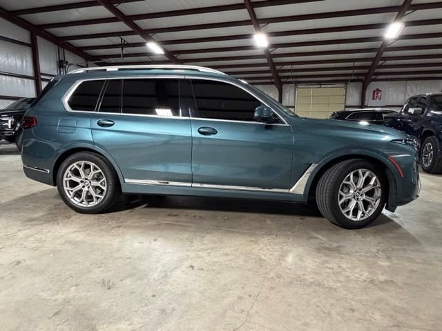 Used 2023 Blue BMW xDrive40i image 5