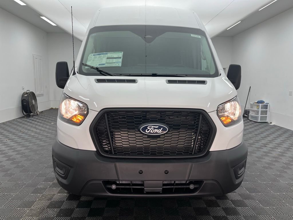 New 2026 White Ford Base image 13