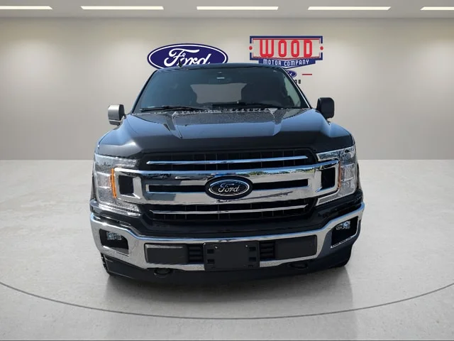Used 2020 Black Metallic Ford XLT image 9