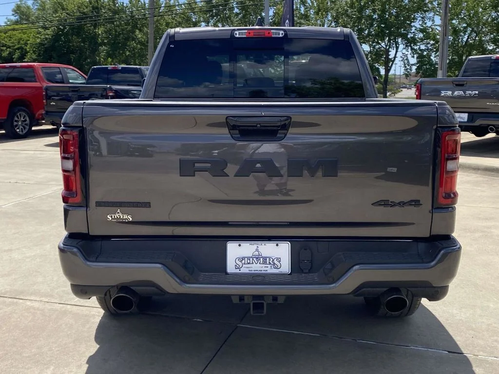New 2026 Granite Crystal Metallic Clear-Coat Exterior Paint RAM Big Horn/Lone Star image 35