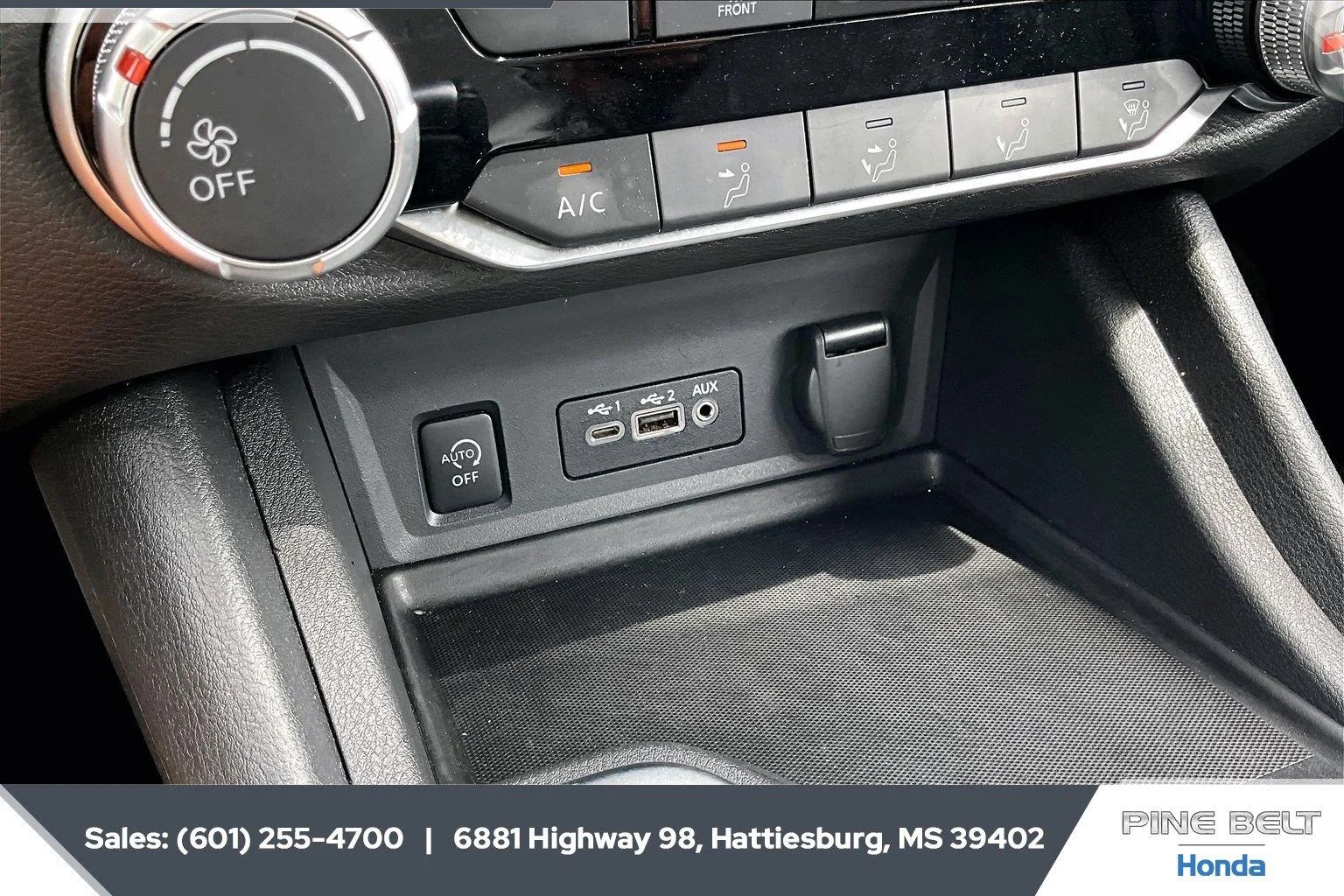 Used 2025 Fresh Powder Nissan SV image 23