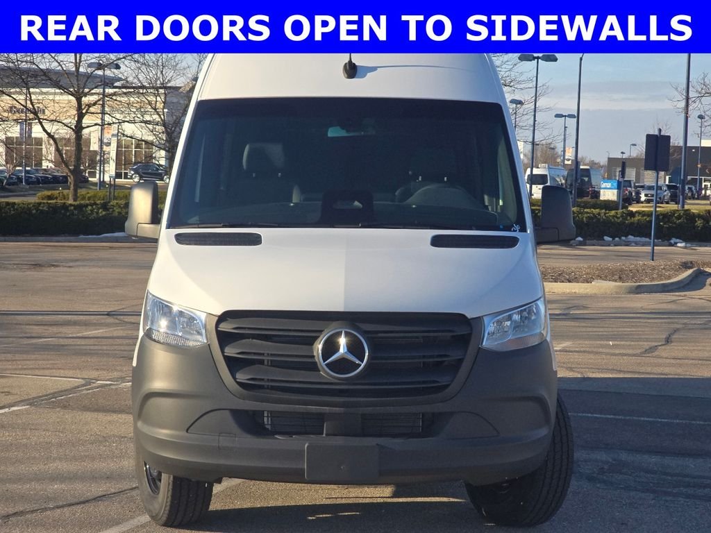 New 2025 Arctic White Mercedes-Benz Cargo 170 WB image 8
