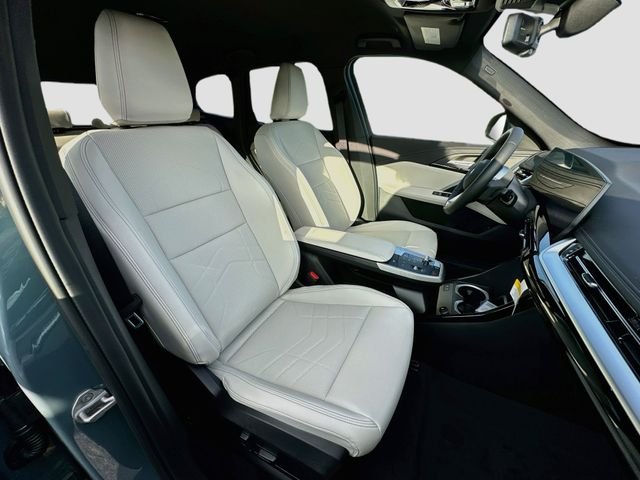 New 2027 Green BMW xDrive28i image 21