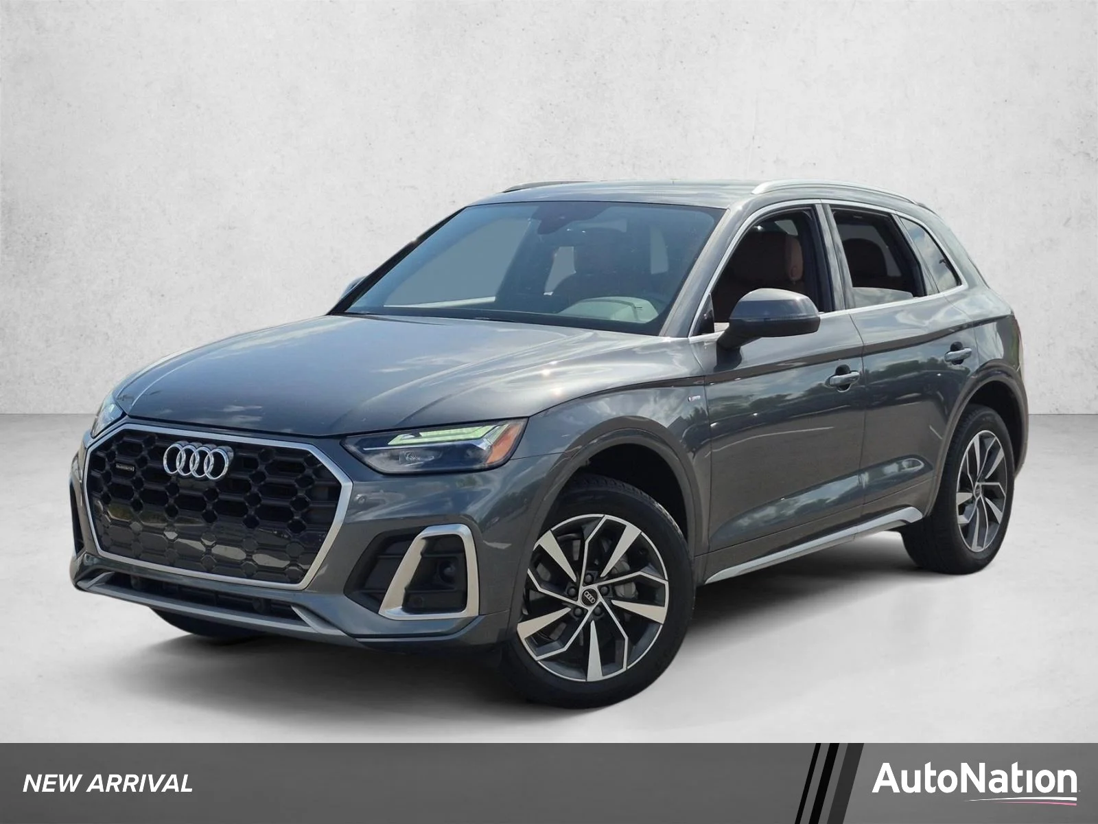 Used 2024 Daytona Gray Pearl Effect Audi S line Premium Plus image 1