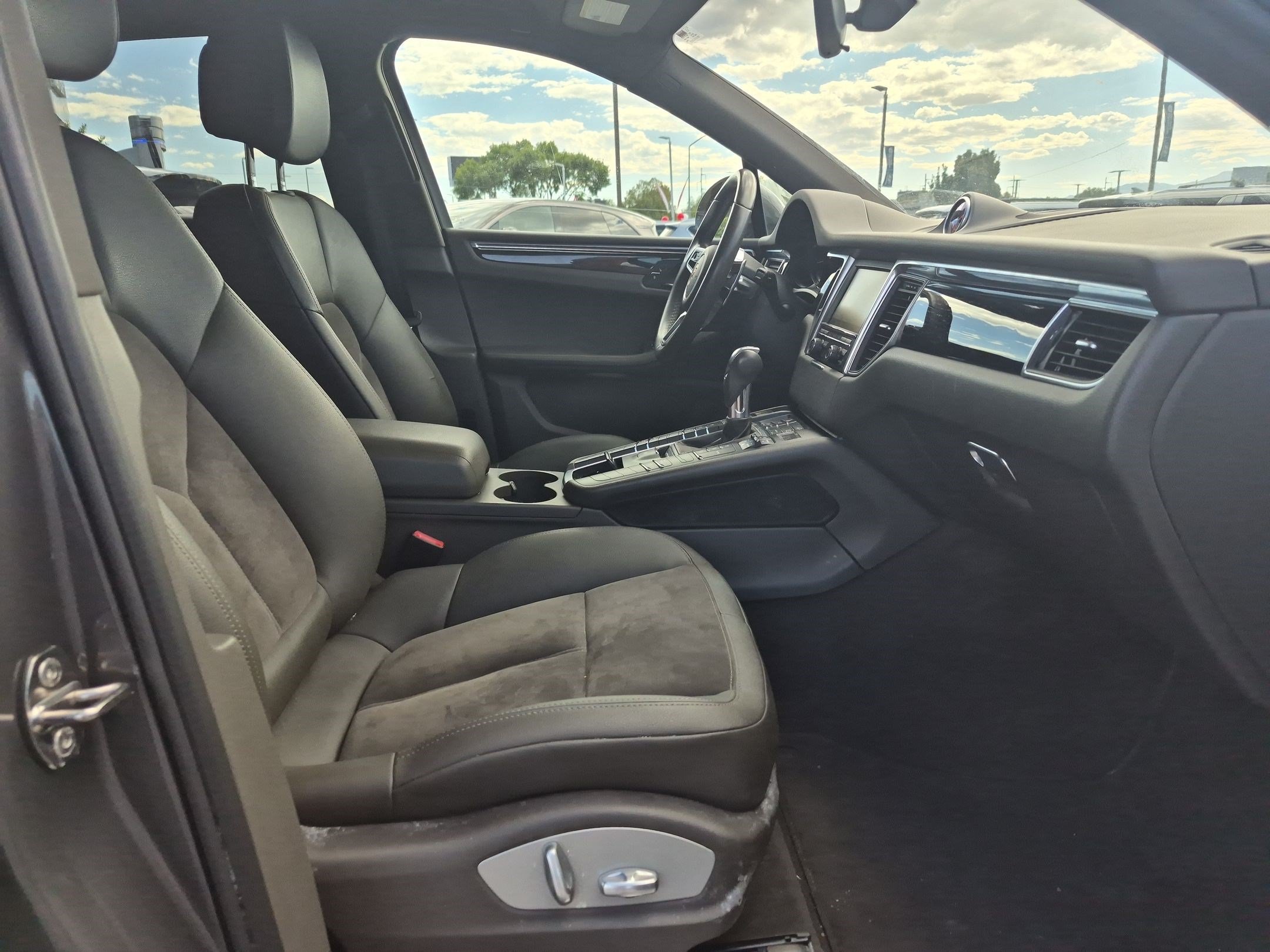 Used 2016 Gray Porsche S image 30