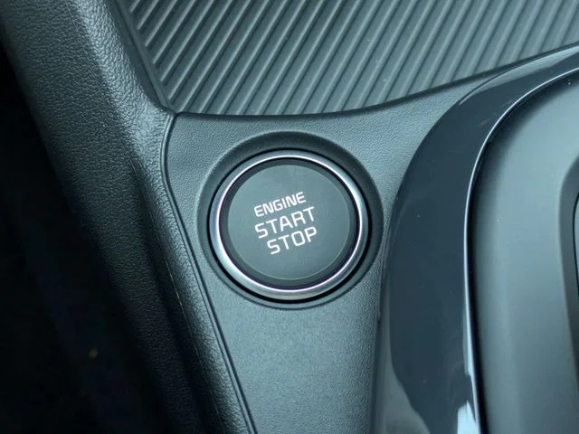 2025 Kia K4 EX - Photo 32