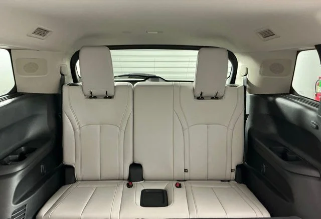 New 2027 Graphite Shadow INFINITI LUXE image 22