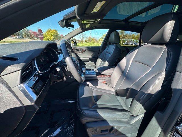 Used 2021 Black Audi 55 Premium image 16