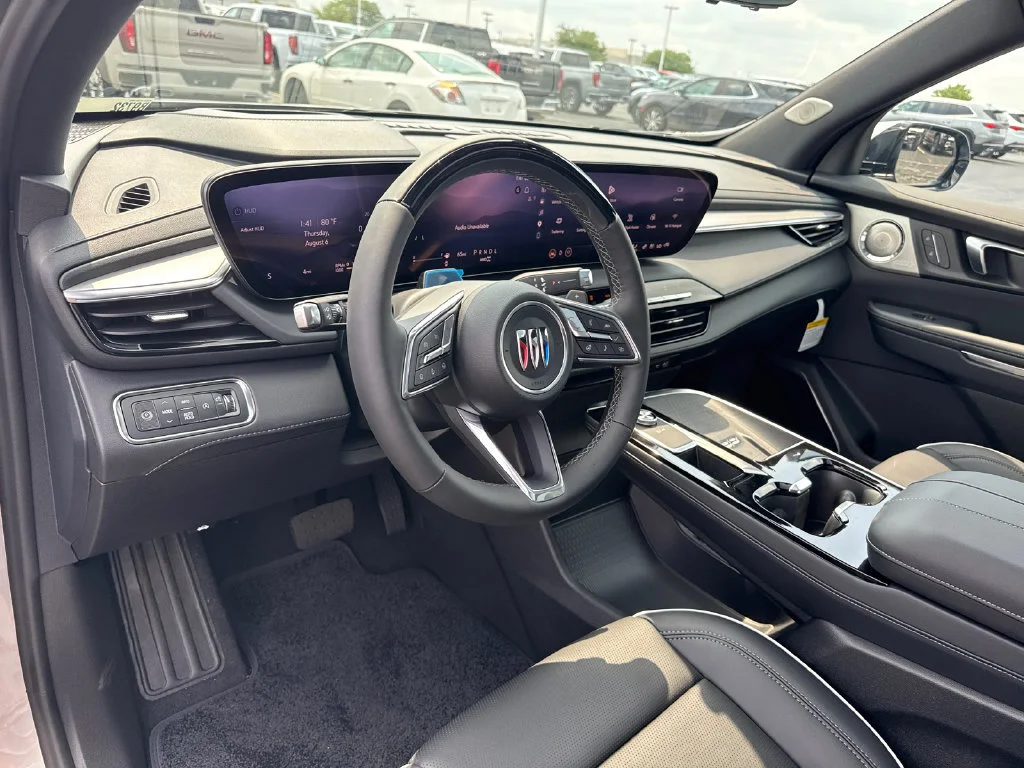 2027 Buick Enclave Avenir - Photo 17