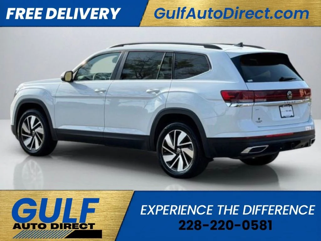 Used 2025 White Volkswagen 2.0T SE w/Technology image 5