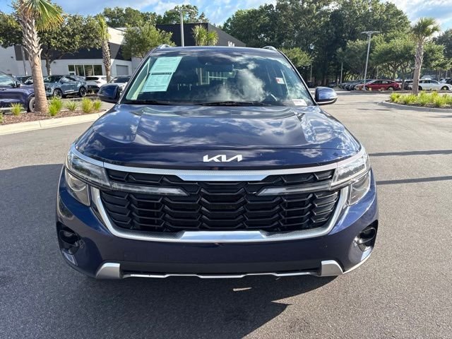 Used 2024 Blue Kia EX image 2