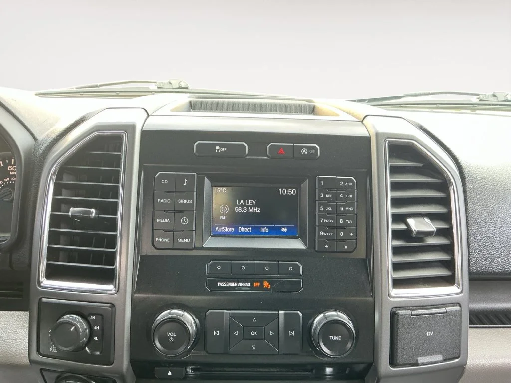 Used 2016 White Ford XLT image 20