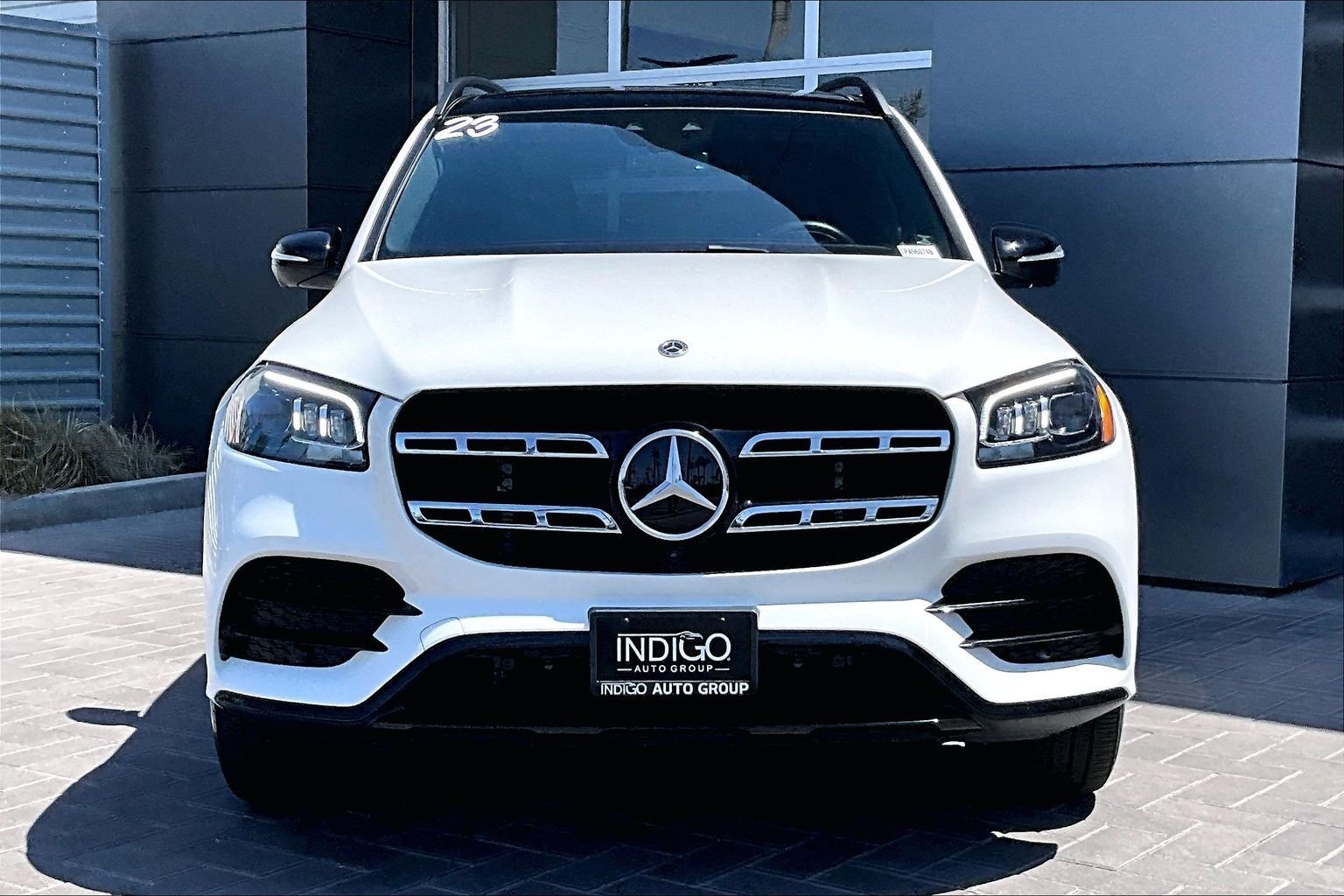 Used 2023  Mercedes-Benz GLS 450 image 2