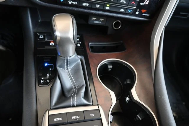 2020 Lexus RX 350 - Photo 34