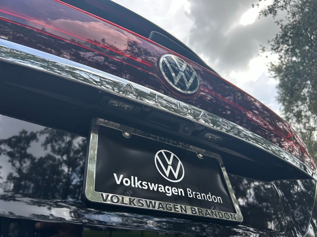 New 2026 Black Volkswagen SE w/Technology image 42