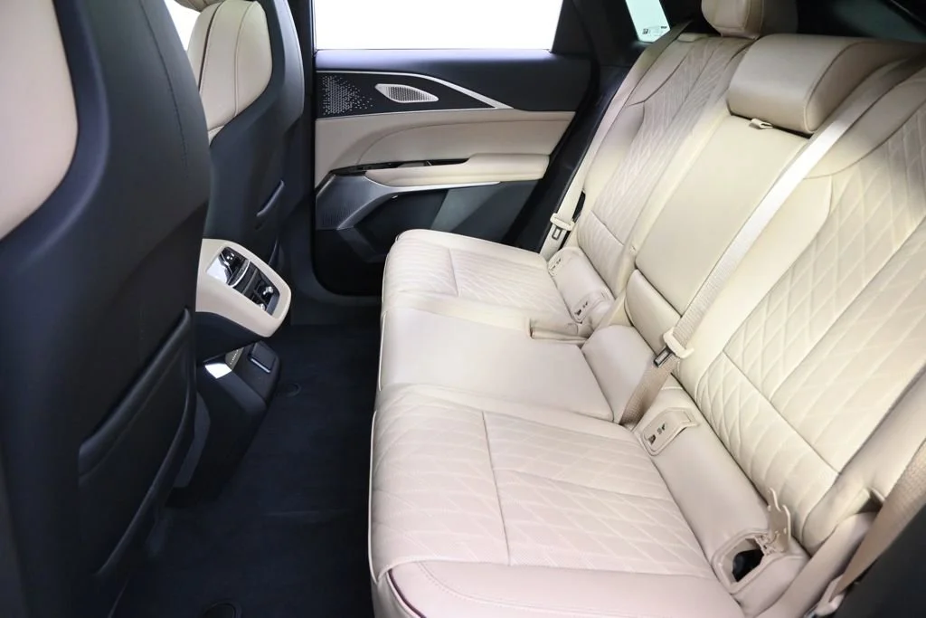 2025 Cadillac LYRIQ Sport 3 - Photo 21
