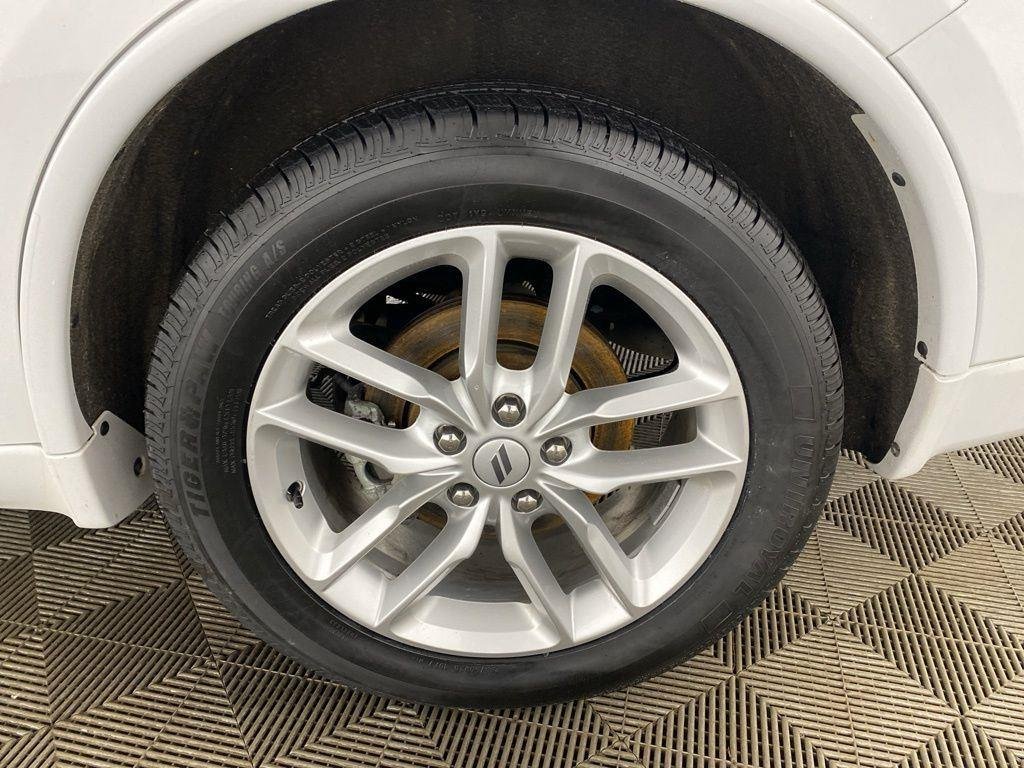 Certified Used 2025 White Knuckle Clearcoat Dodge R/T image 29