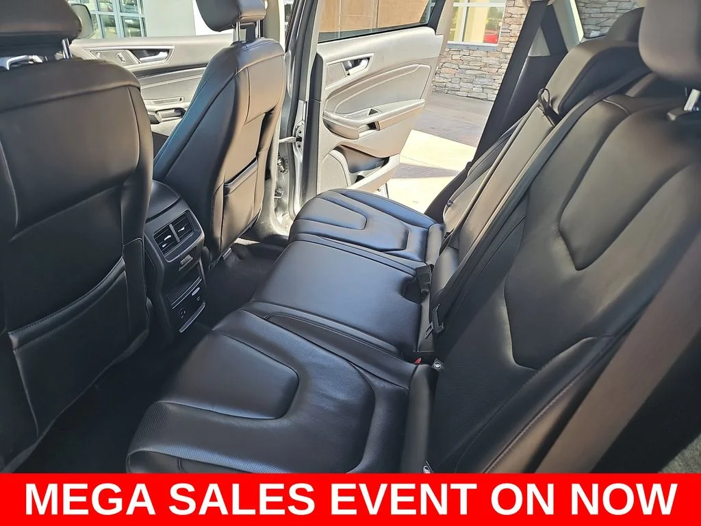 Used 2022 Silver Ford Titanium image 14