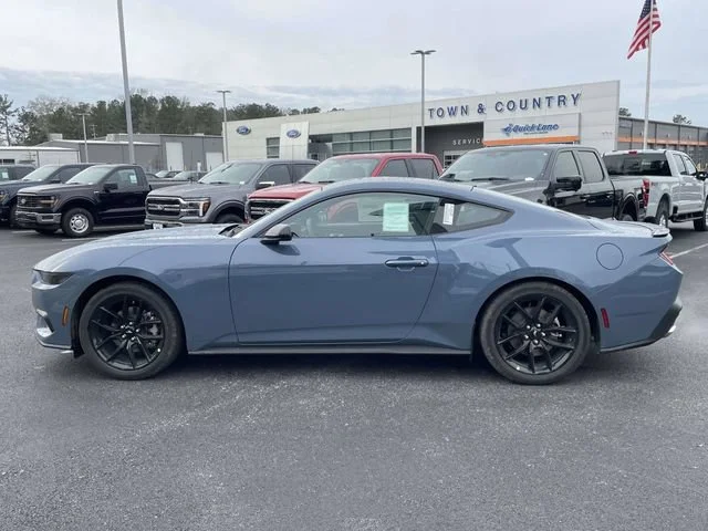 2026 Ford Mustang EcoBoost Fastback - Photo 35