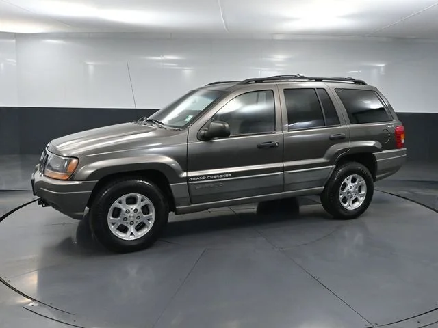 Used 1999 Gray Jeep Laredo image 9
