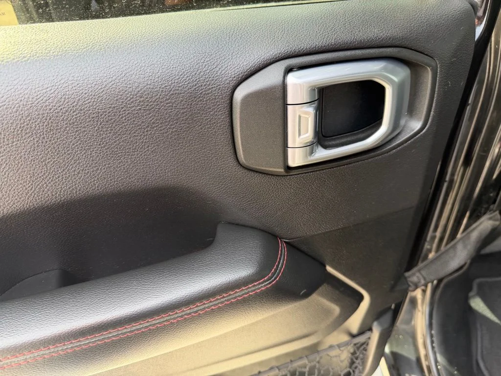 Used 2020 Black Jeep Rubicon image 18