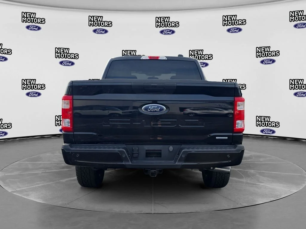 Used 2023 Black Metallic Ford XL image 3
