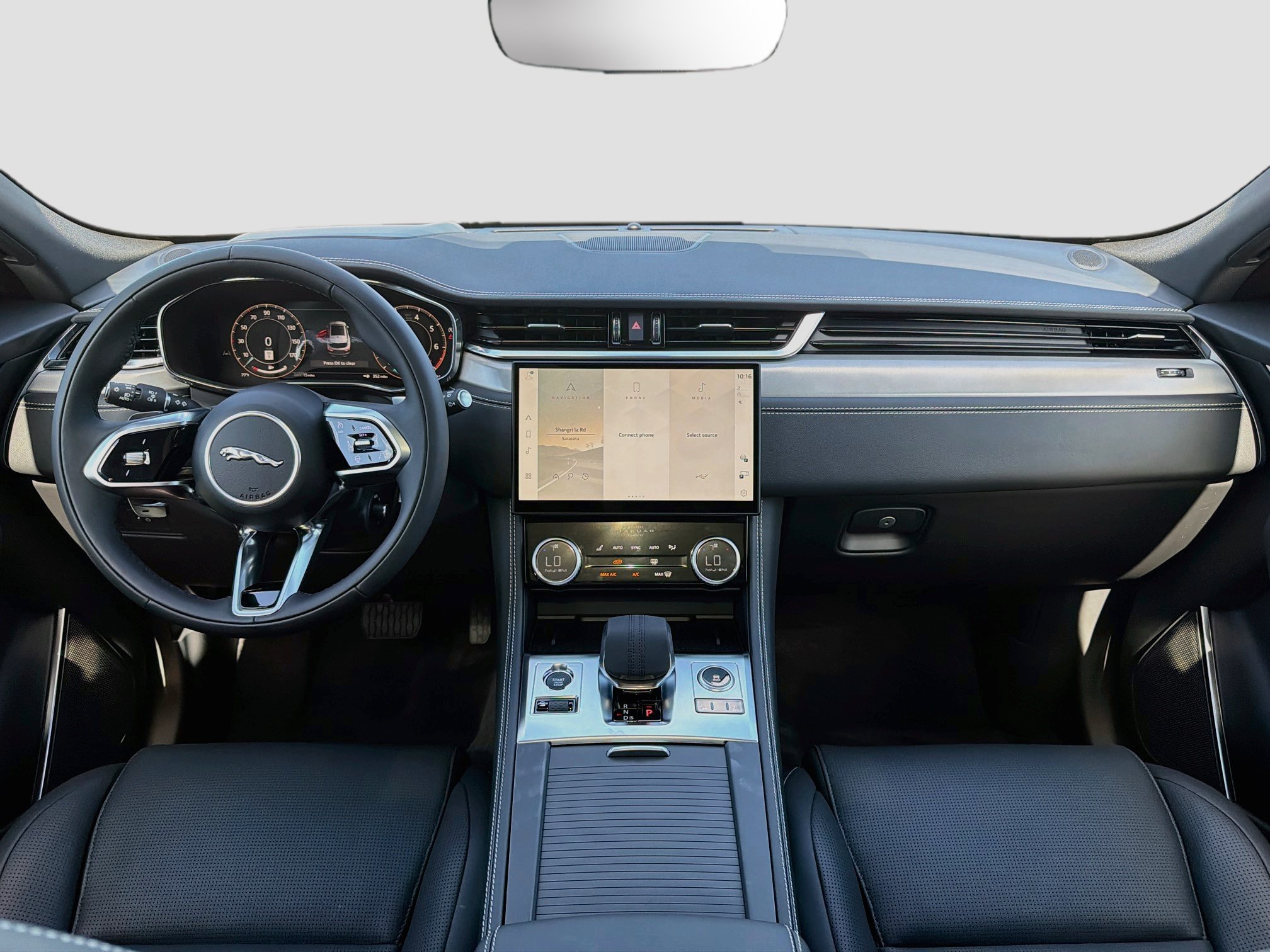 2026 Jaguar F-Pace R-Dynamic S - Photo 17