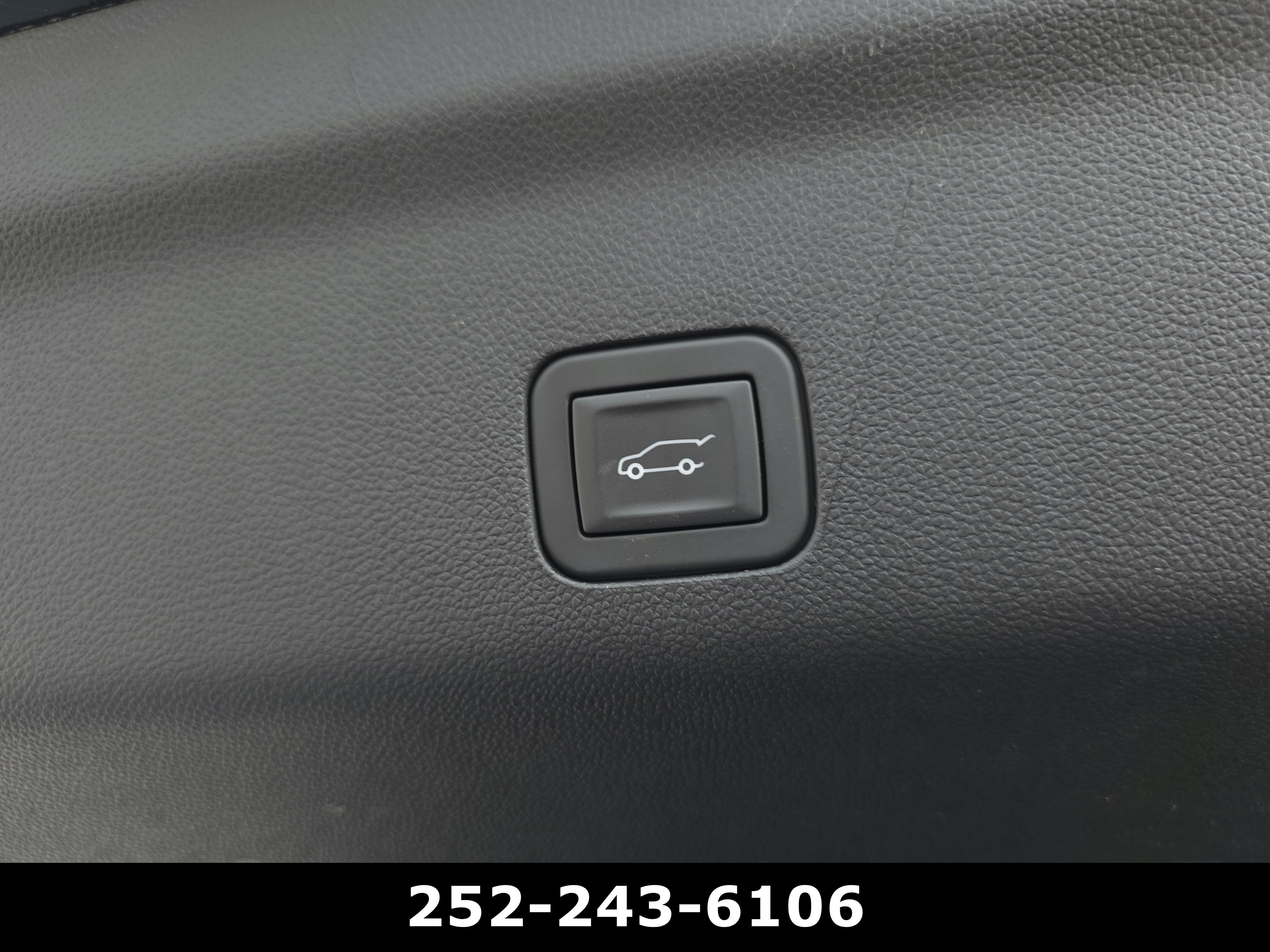 Used 2025 Black Chevrolet High Country image 39