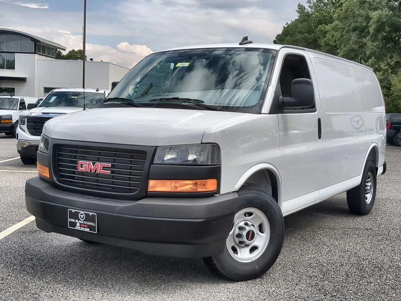 2025 GMC Savana 2500's photo