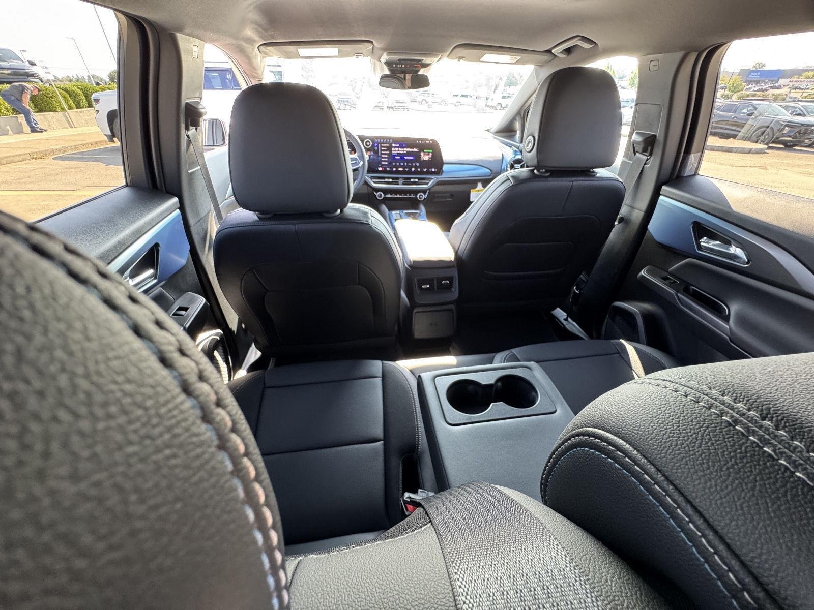 2026 Chevrolet Equinox EV 2LT - Photo 34