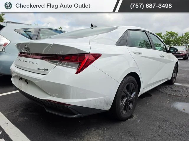 Used 2023 Lunar White Hyundai Blue image 6