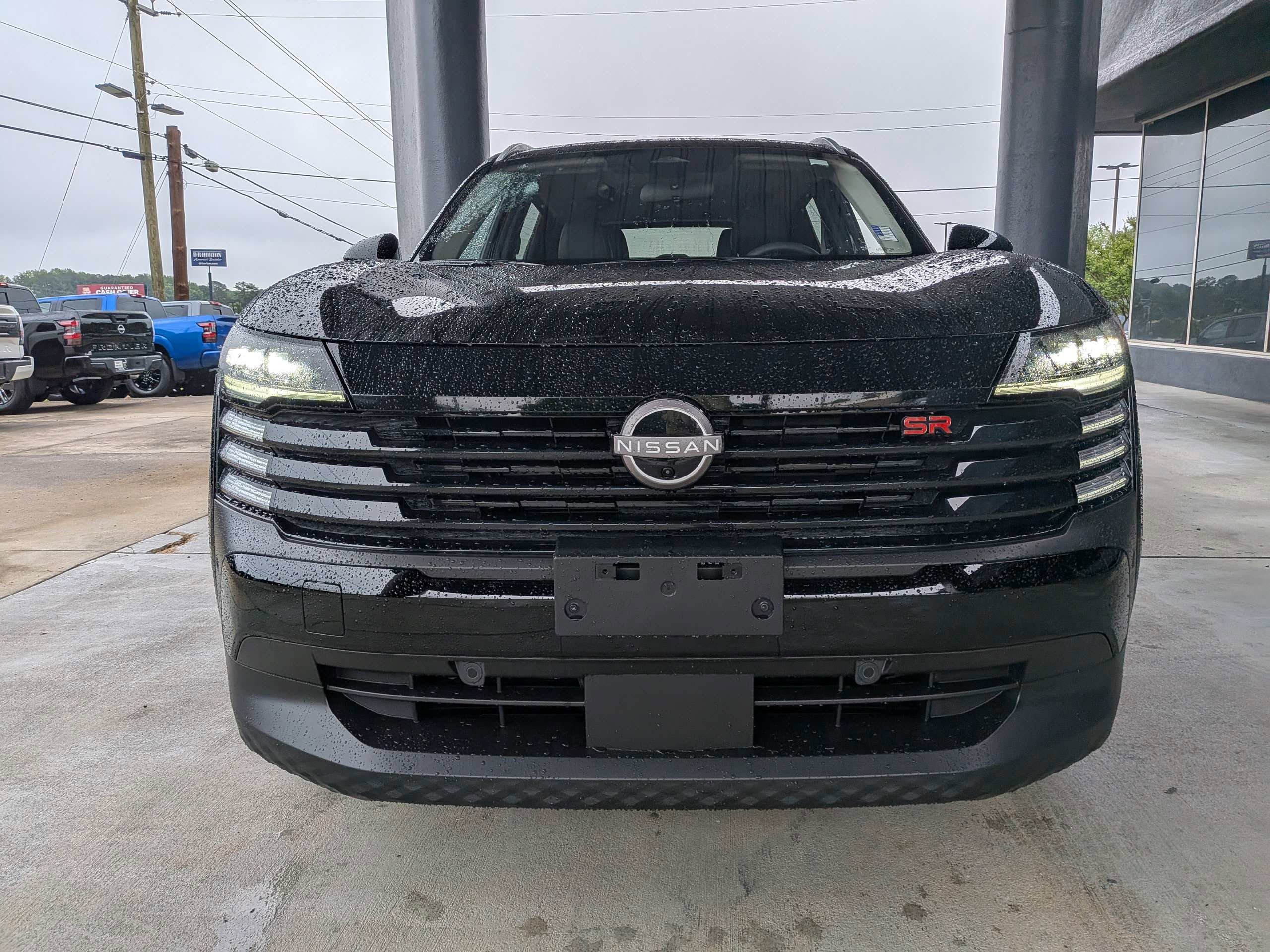 Used 2026 Black Nissan SR image 7