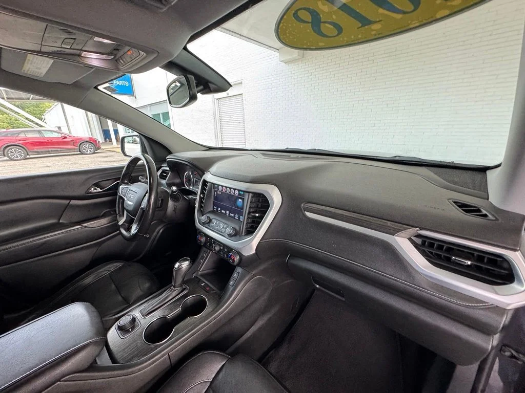 Used 2018 Silver GMC SLT-1 image 17