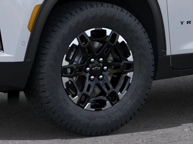 New 2027 Polar White Tricoat Chevrolet Z71 image 9