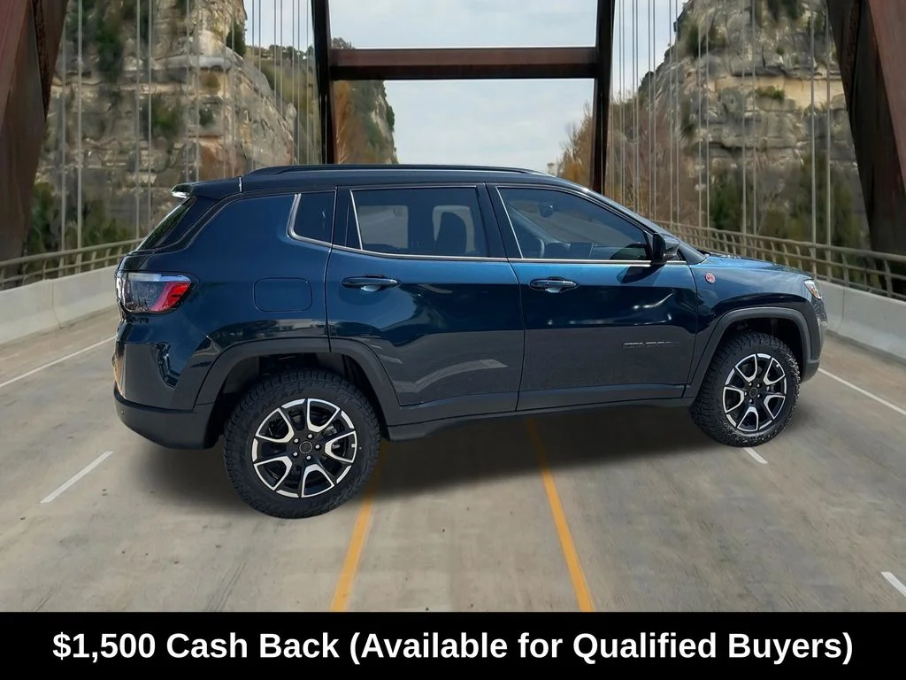New 2026 Fathom Blue Pearl-Coat Exterior Paint Jeep Trailhawk image 10