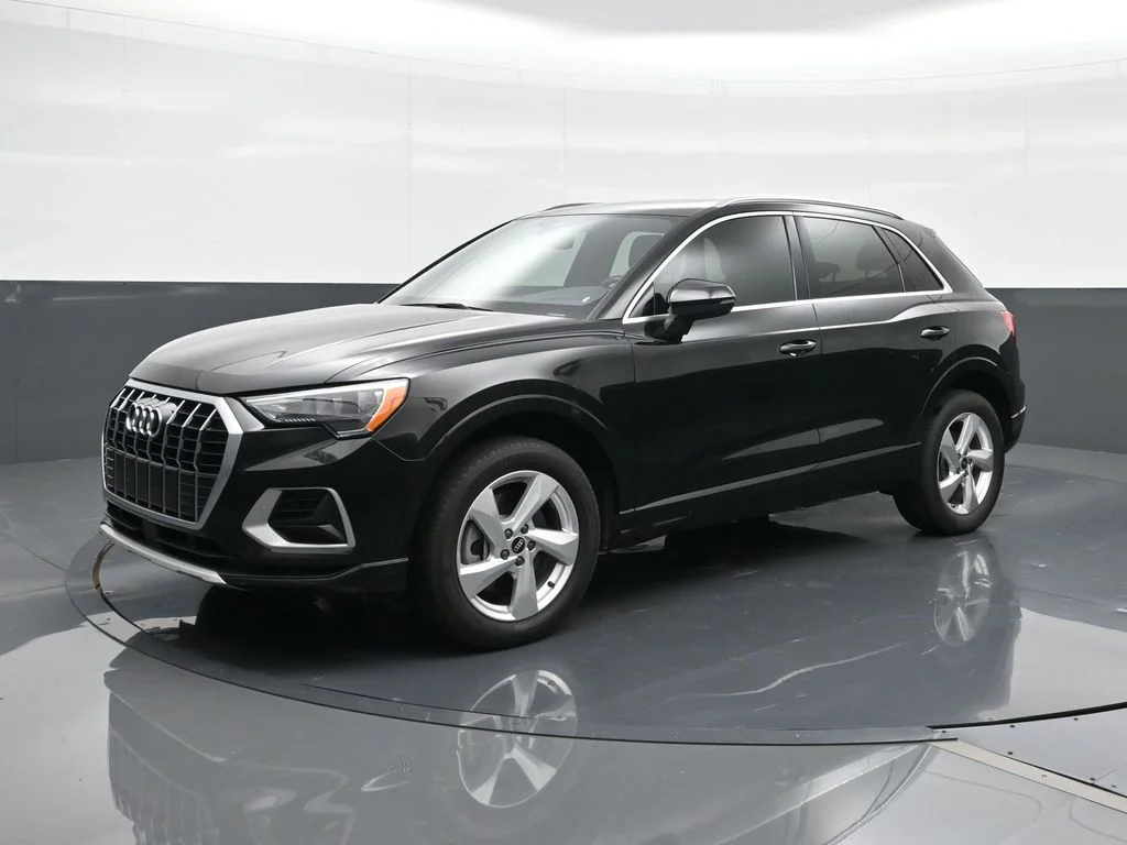 2021 Audi Q3 40 TFSI Premium quattro's photo