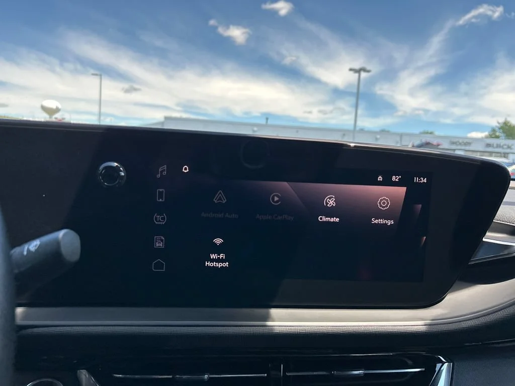 2025 Buick Envista Avenir - Photo 25