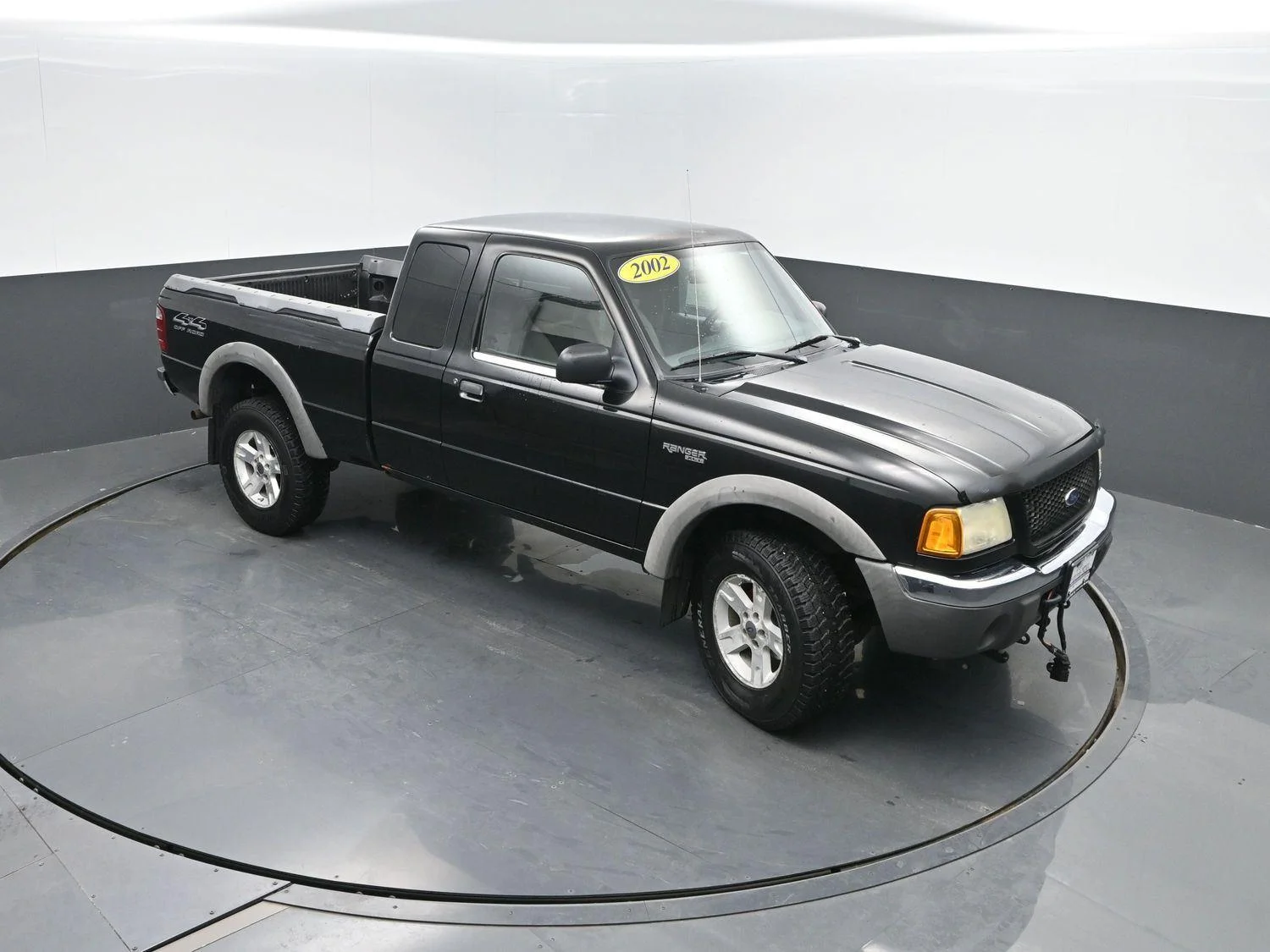 Used 2002  FORD  image 27