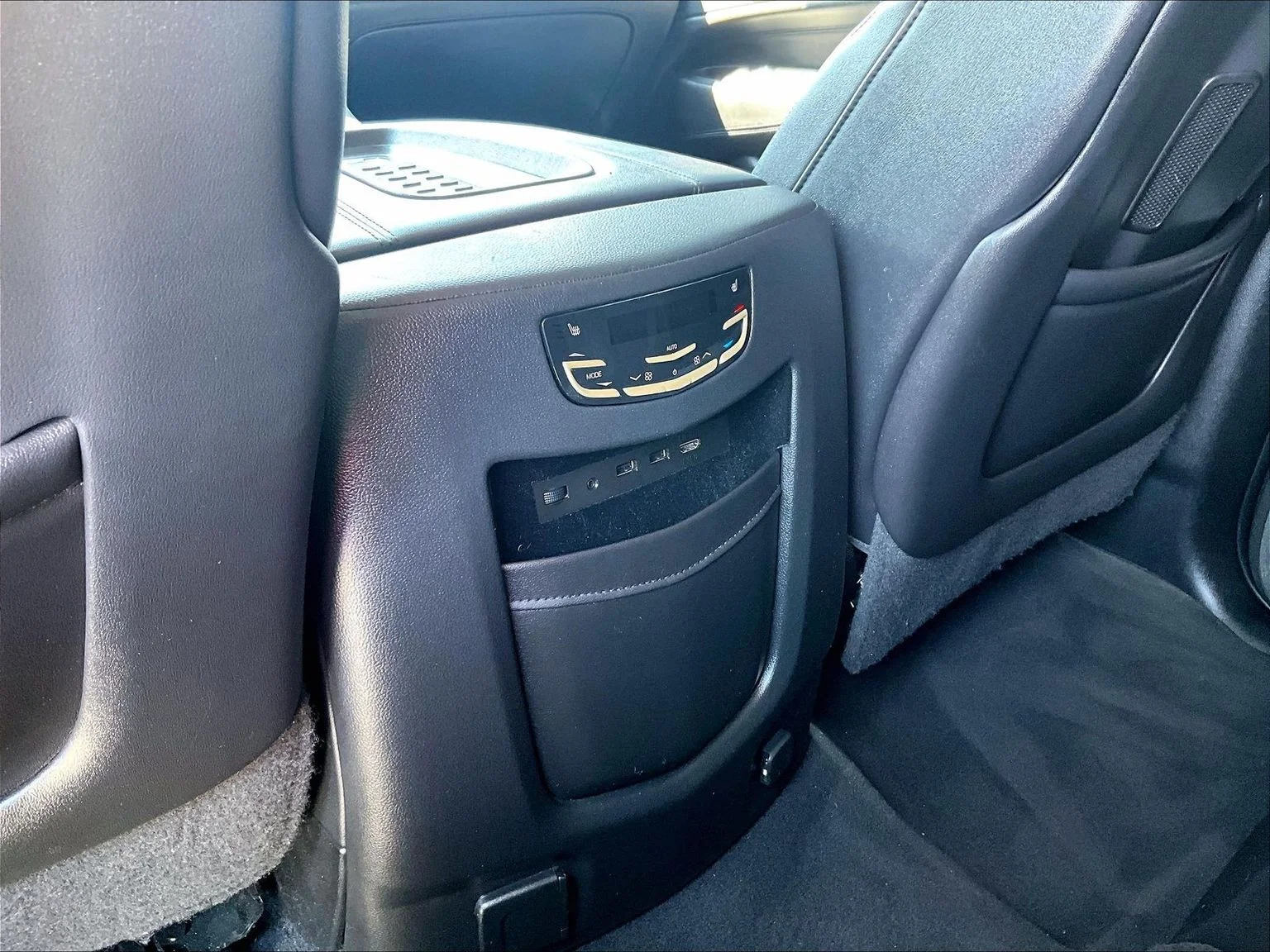 Used 2017 Black Cadillac Premium Luxury image 35