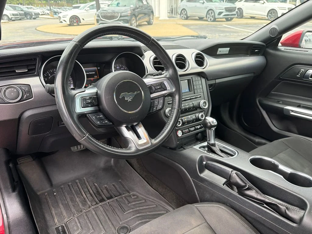Used 2018 Red Ford GT image 19