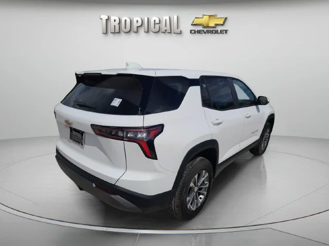 New 2027 Summit White Chevrolet LT image 5