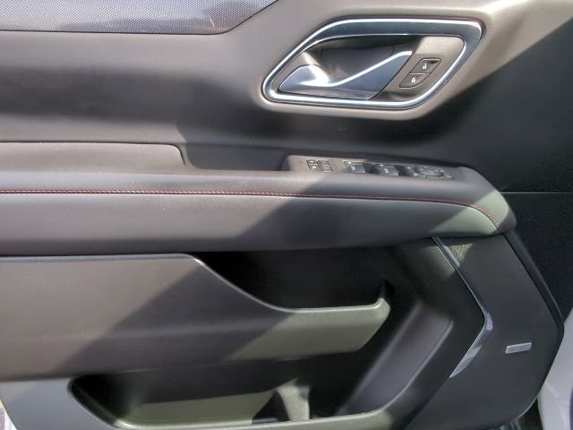 Used 2023 Summit White Chevrolet RST image 11