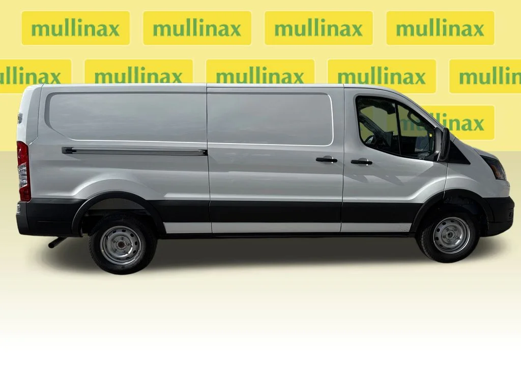 New 2026 White Ford Base image 15