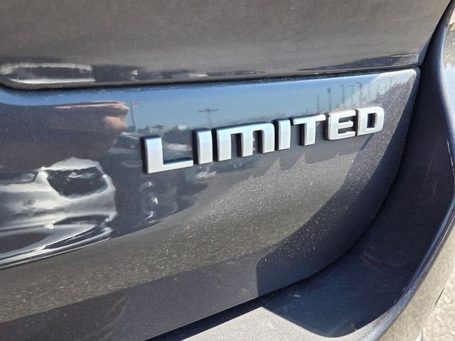 Used 2025 Gray Jeep Limited image 11