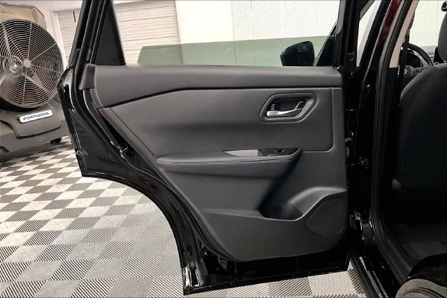 New 2027 Super Black Nissan SV image 33