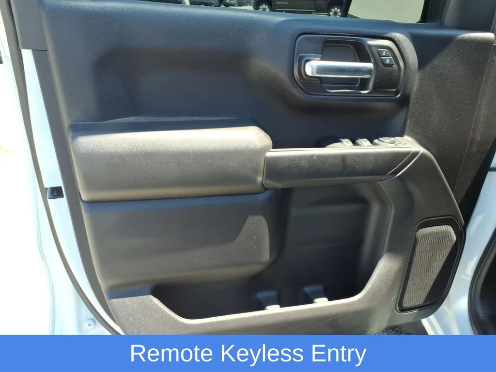 Used 2024 White Chevrolet Custom Trail Boss image 19