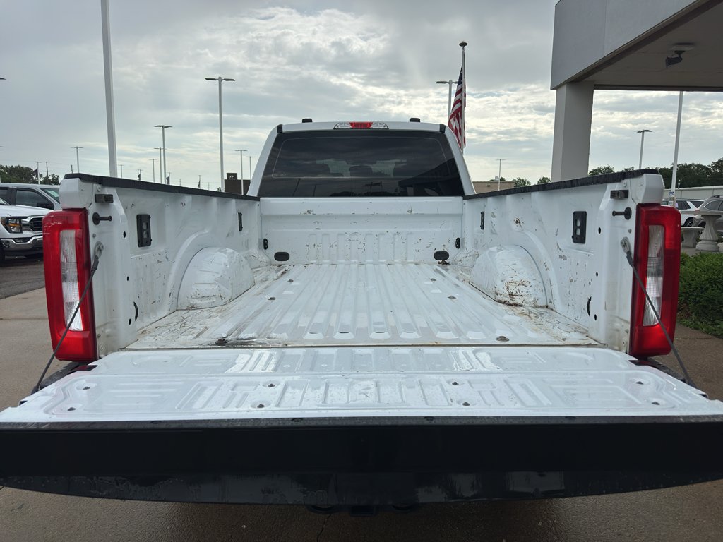 Used 2024 Oxford White Ford XL image 9