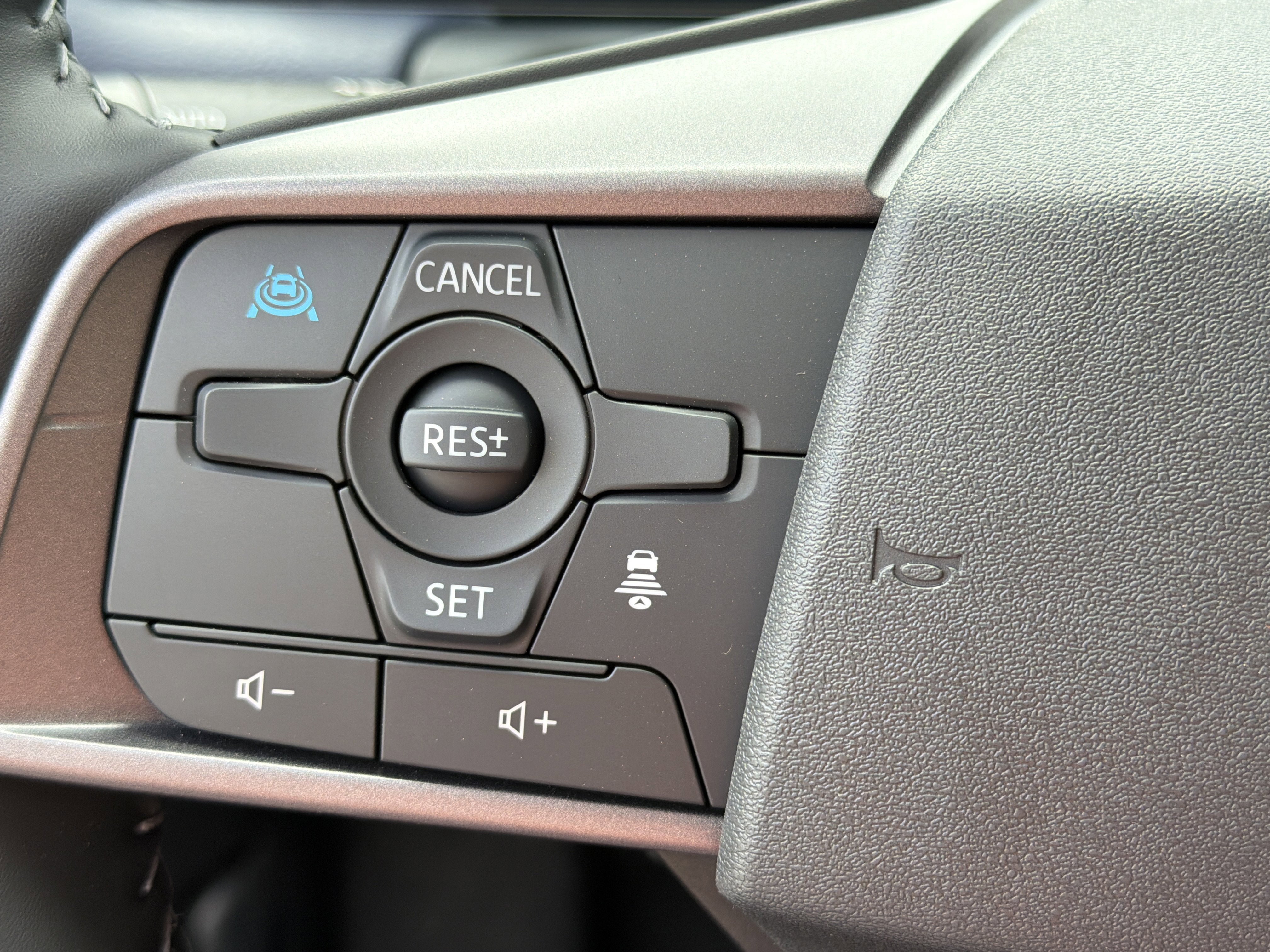 New 2026 Atlantic Gray Metallic Nissan SL image 25